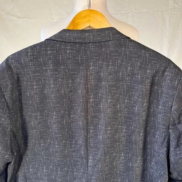 Luchiano Visconti Charcoal Geometric Design Travel Coat - Size 44R - Picture 6 of 7